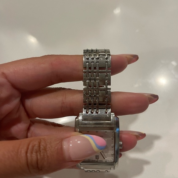 Burberry Diamond watch - Picture 3 of 4